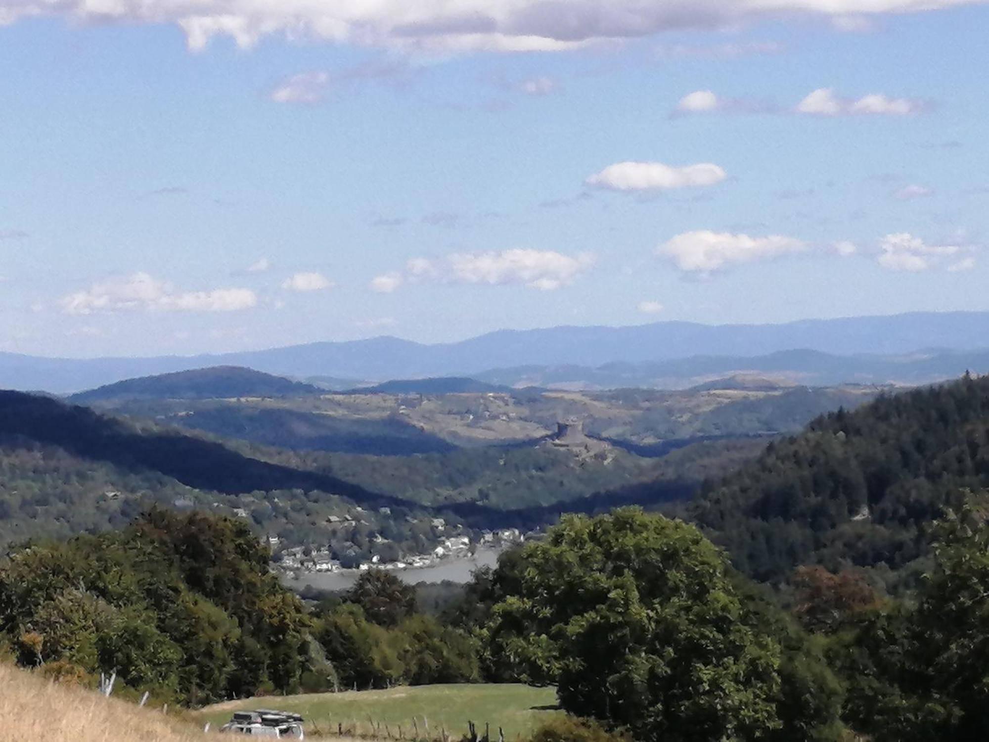 L'Auvergnate Chambon-sur-Lac Kültér fotó